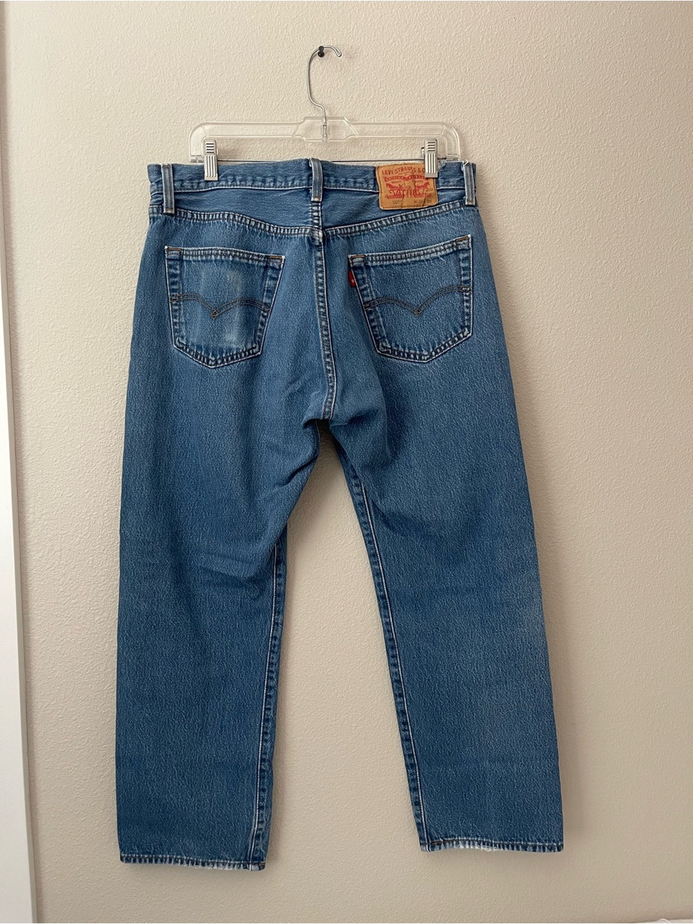 Vintage Levi 501 button fly jeans 35/30